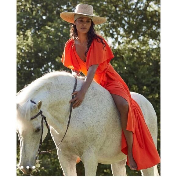 Elegant Orange Maxi Dress - Picture 1 of 9